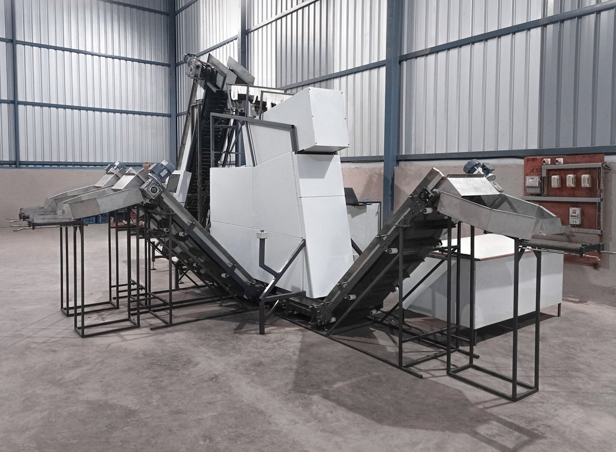 Our onion grading sorting machine shipping out this week.

#agtech #postharvesttech #agritech
