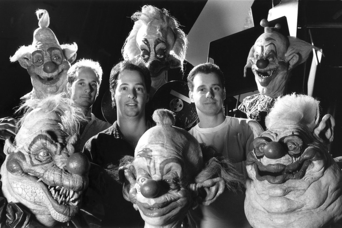 mergingarts's tweet photo. We recently aired our @MergingArts captivating conversation with Director of Animation @SJCHIODO @ChiodoBros on our @RadioPacifica syndicated #SpoilerAlertRadio on: #Critters @klownsthegame #TeamAmerica @Netflix #AlienXmas @marcelthemovie archived @Libsyn. https://t.co/4vcmk7Dk8T https://t.co/1I4d5aP6qI