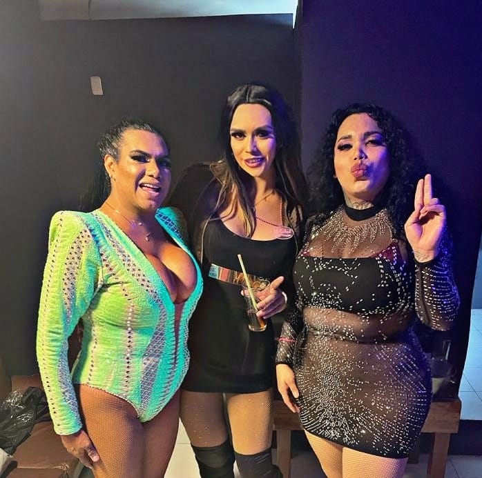 NicoleFerrato's tweet photo. Soy pegrilosa 😈🫶🏼💋💋💋💋🤭🐍 https://t.co/929AfmLsjj