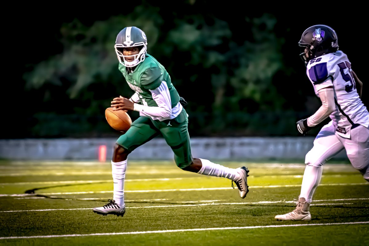 LowcoSports's tweet photo. 2022 Lowco HSFB Spotlight Week 6 - https://t.co/yHiNLRyZIC https://t.co/mNRo7eBKyE