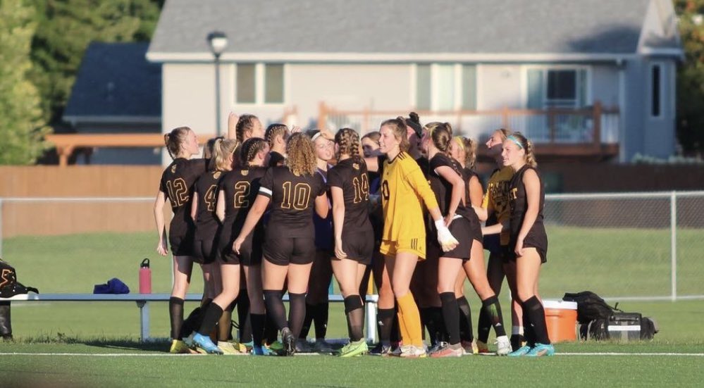 MEHS Girls Soccer tweet media