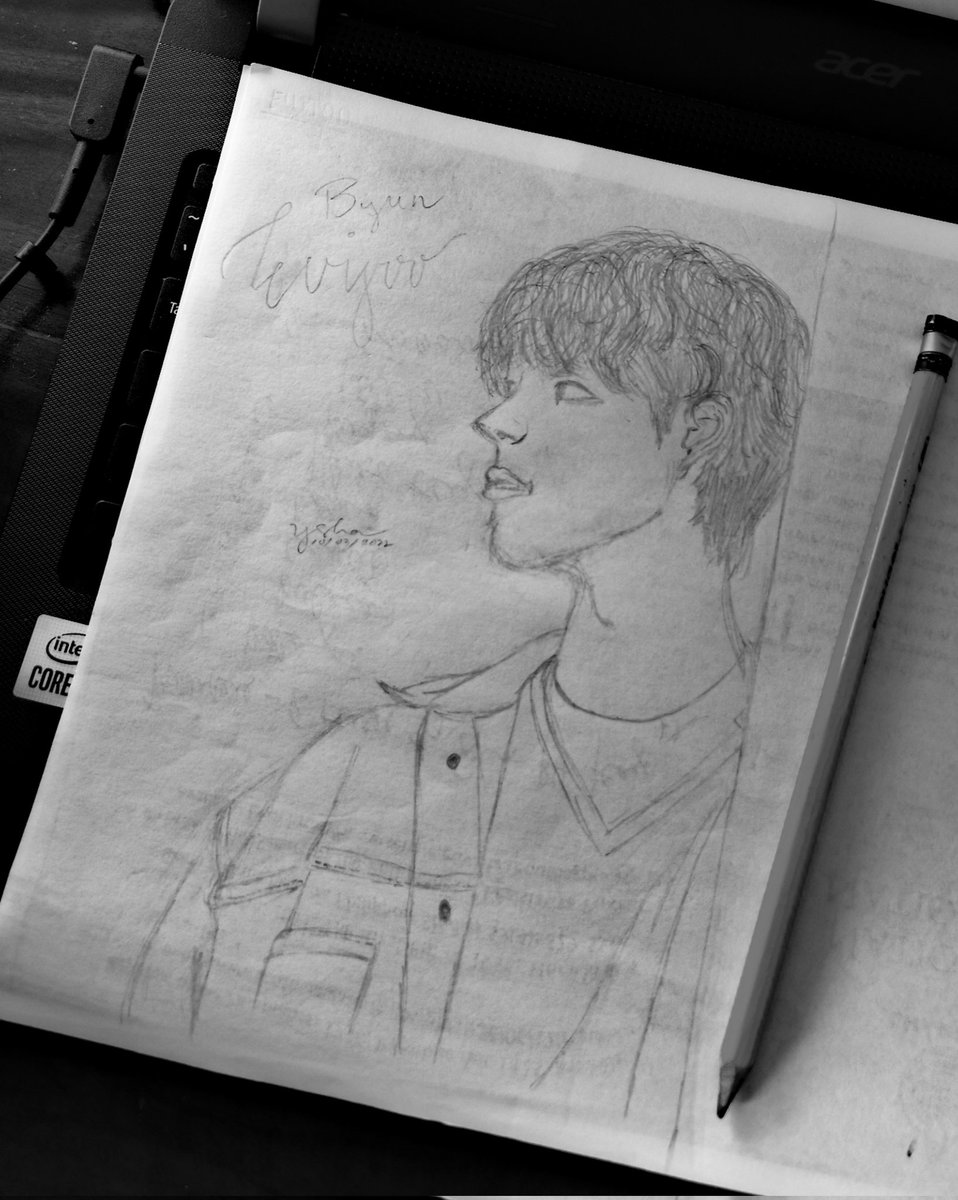 amazingjooo's tweet photo. here's the quick sketch of euijoo https://t.co/psJvRxZsOA