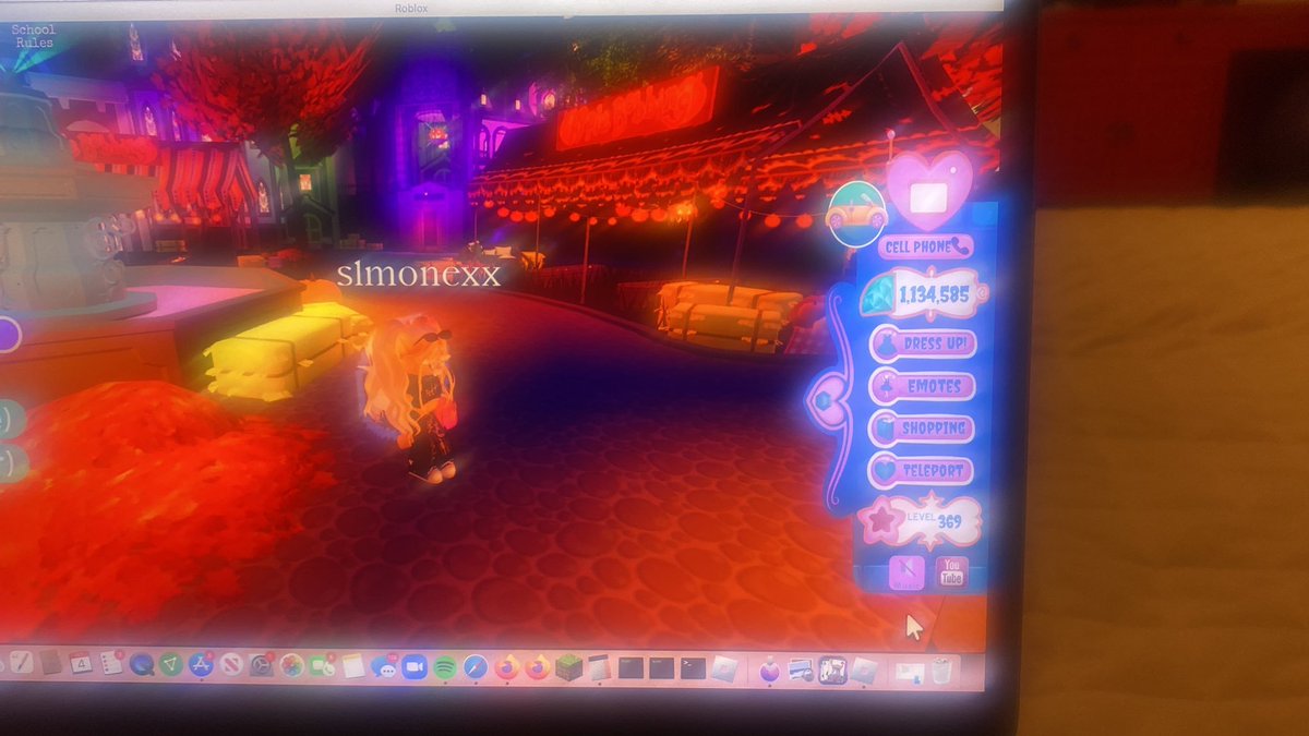 100k #royalhigh diamonds giveaway 🍹

must be following me + <a href="/s1monexx/">simone ♡ dmts</a> (🔔)
like, rt, comment!