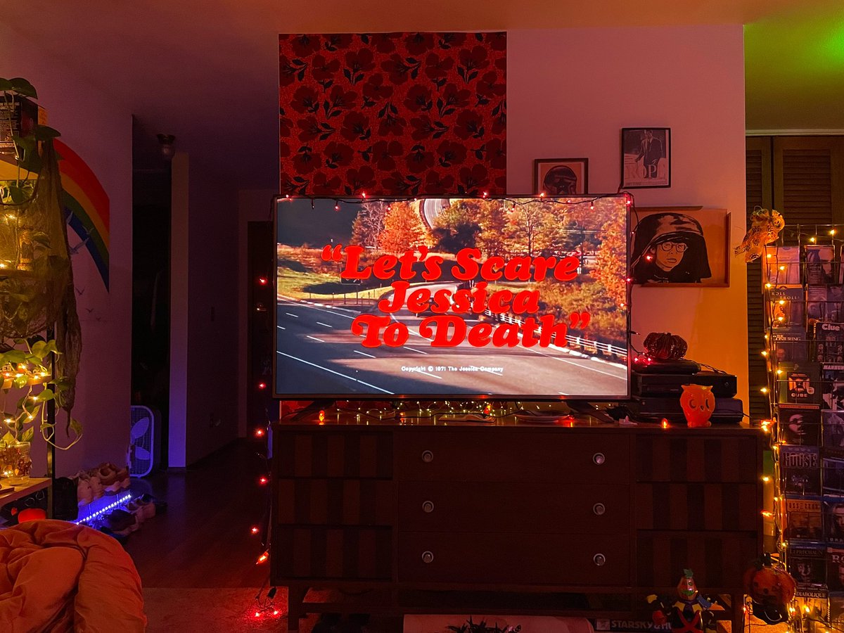 mm_spectra's tweet photo. October 4th: Letโs Scare Jessica To Death #31daysofhalloween #MutantFam #OctoberWatch #HorrorMovies after the flick last night I just wanna relax ๐ฎโ๐จ https://t.co/EtMQ2SsM4G