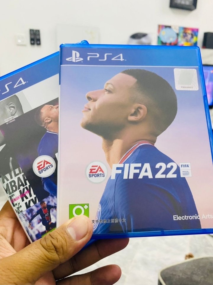 zxkzhrah's tweet photo. WTS PS4 FIFA (HELP RT)

helping my brother selling his ps4 game

FIFA 21: RM30
FIFA 22: RM60

text here if interested! 
https://t.co/Y4sPycmFeJ https://t.co/9da9uNEXfz