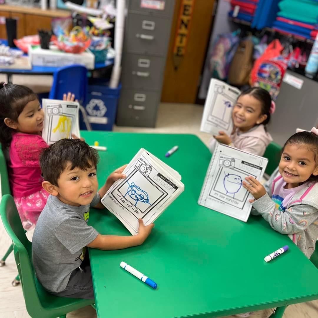 Pre-K 3 students draw their self portraits 🎨