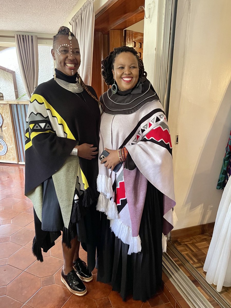 CCiiru's tweet photo. Whatever weather this is π§, we are ready for it π€©.
#Funhomes ponchos re stocked.
#Authentic #funky #versatile #unisex https://t.co/sV3LhEo5lz