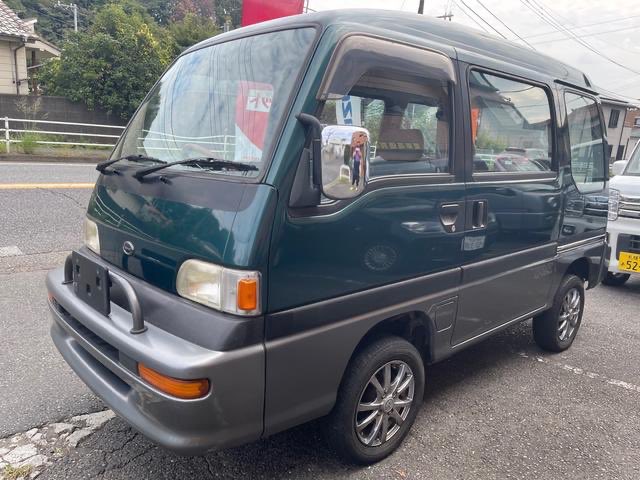 DOMINGO_SUBARU's tweet photo. #気になる中古車

スバル　#ドミンゴ　GV #ECVT 

メッキミラーが装着されたドミンゴ

車内は、
前席やサイドパネルがサンバーディアスの物に交換されている拘りの一台ですね

#スバルドミンゴ
#サンバー
#サンバーディアス
#SUBARU

https://t.co/v2TcHH5vjF https://t.co/UoUH5hjCdw