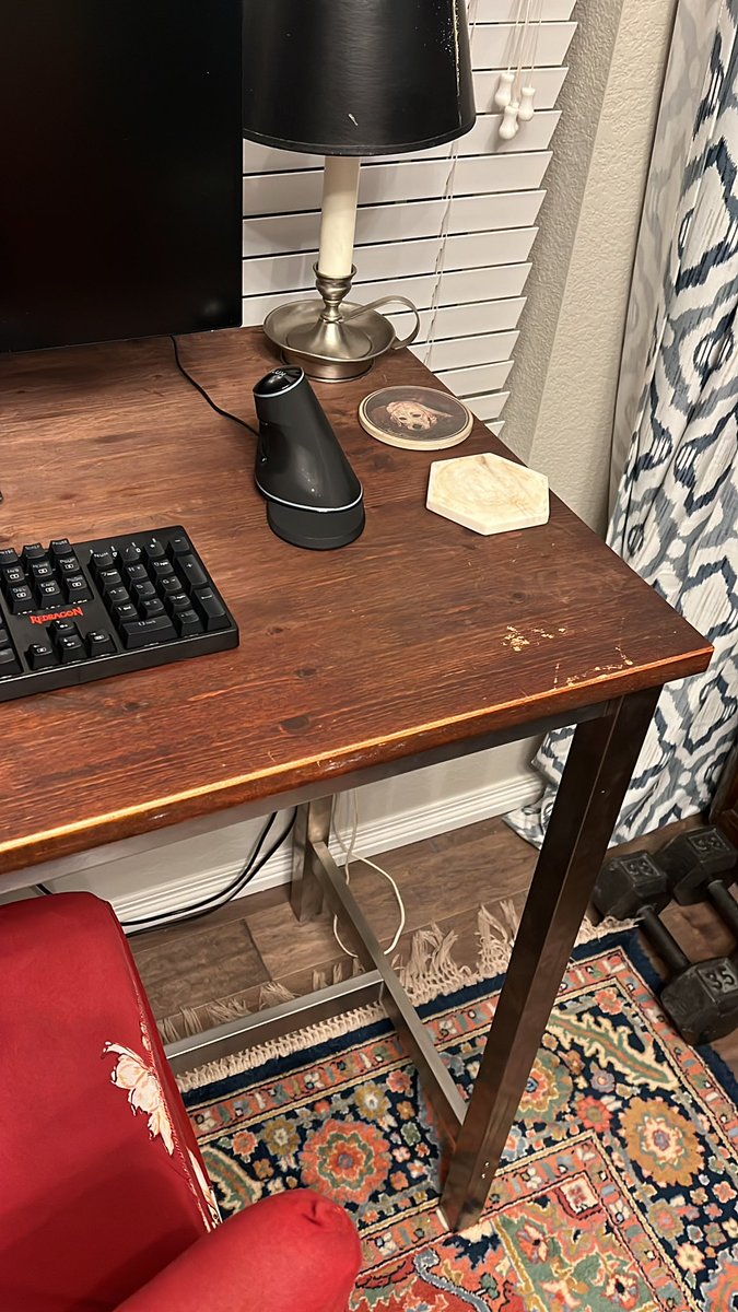 RyanCumley's tweet photo. @yongfook Favorite coaster has a dog on it that reminds me of my old dog Cody.

For me, minimalism in the workspace cultivates focus; while reminders of non-work related joy bring me back to gratitude (dogs, kids, nature, family…) https://t.co/UGlAjfjIeT