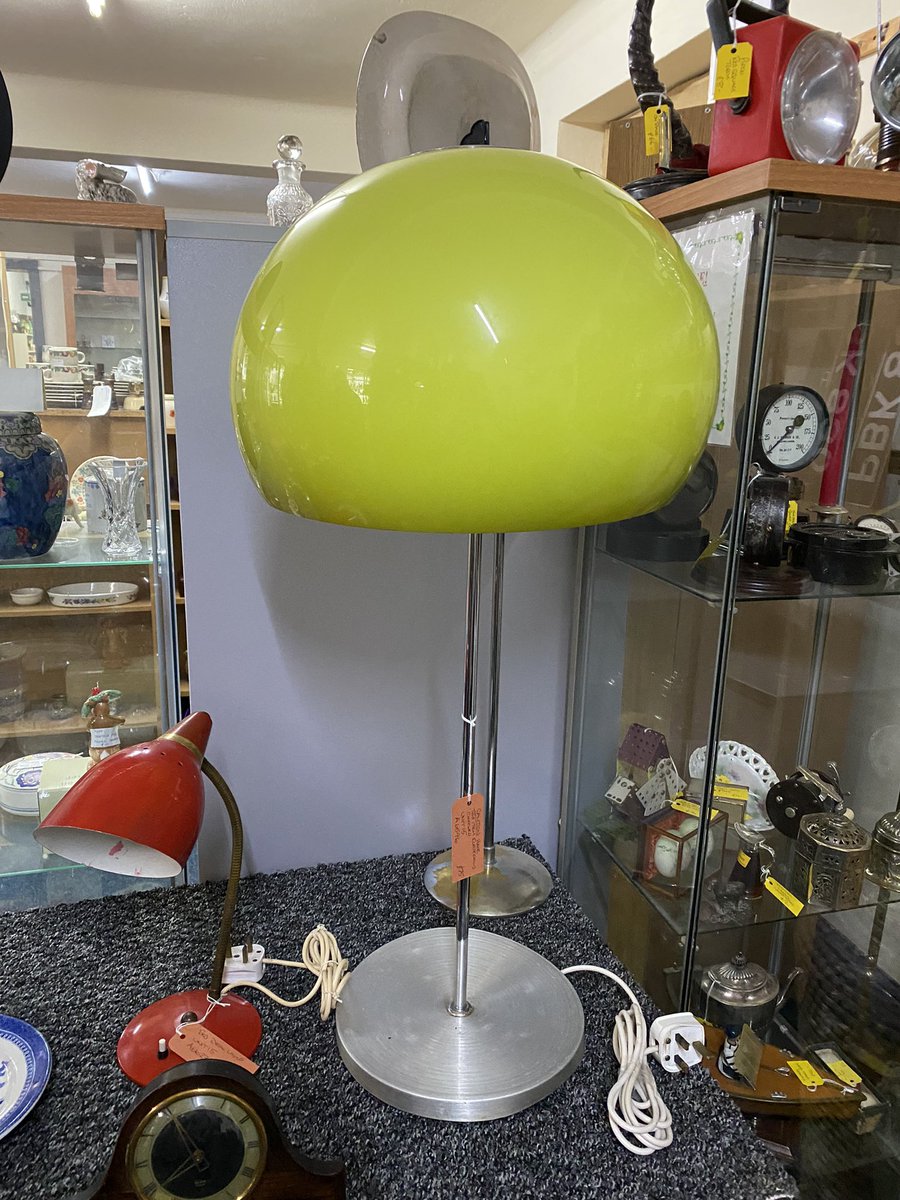 astraantiques's tweet photo. Good morning! We are in full swing here at @astraantiques until 5pm. #vintagelamp #retrolamp #retrohome #retrolighting #astraantiquescentre #hemswell #lincolnshire https://t.co/CpoVh4Yg4h
