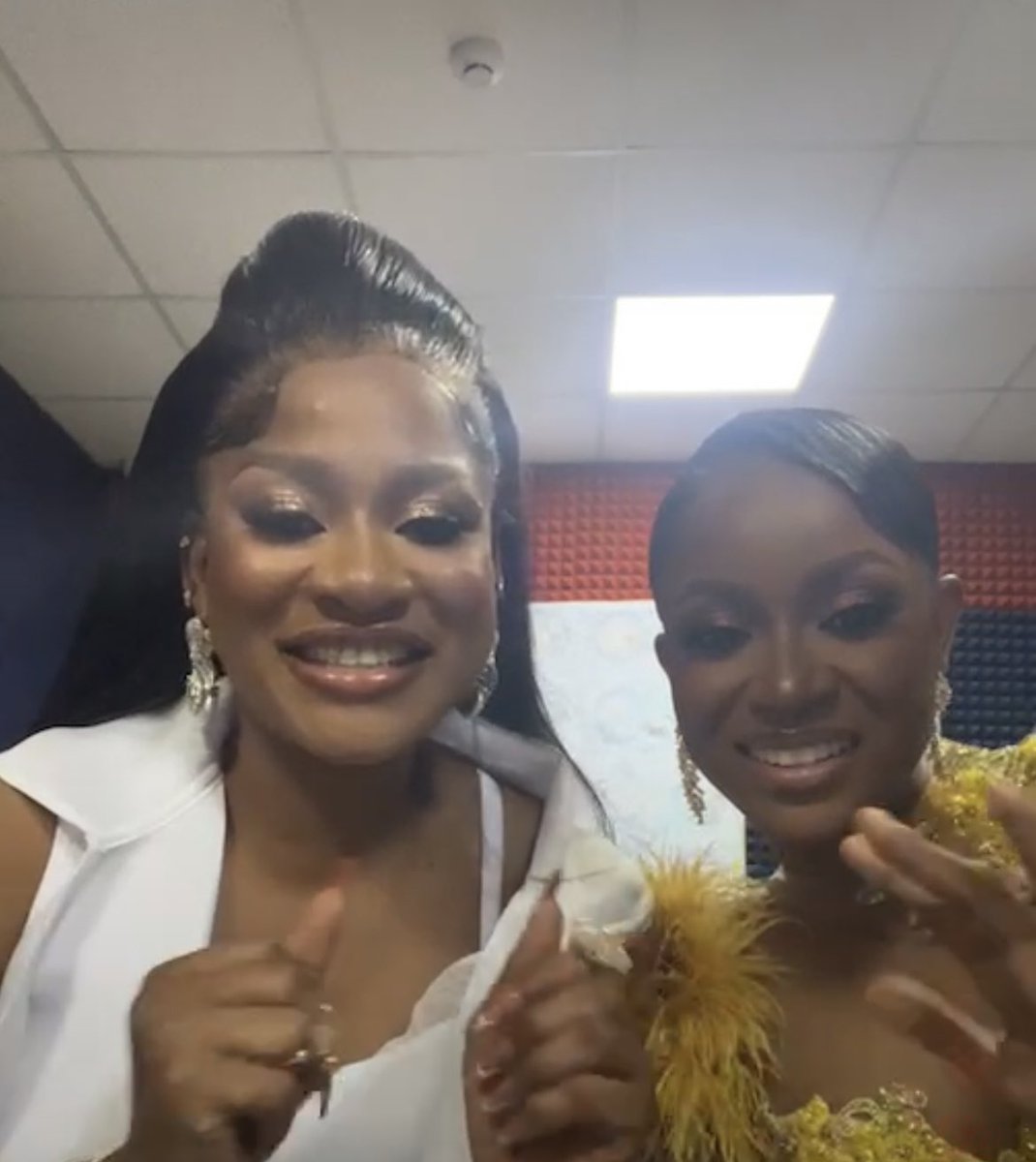 TiaDiane03's tweet photo. God? Amen!❤️ #BBNaija https://t.co/A5ssPrJk0u