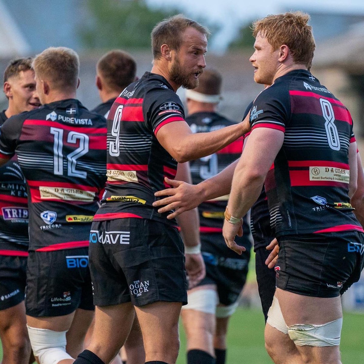 CornishPirates1's tweet photo. 𝐒𝐏𝐎𝐍𝐒𝐎𝐑𝐒 🤝

We’re delighted to have our friends from @kernowmodelrail back as Match Day Sponsor again this weekend!

We appreciate the fantastic support, including player sponsorship of Tom Kessell and @Shae_Tuck as well as featuring on our match shirt. 

#COYP https://t.co/ZVilmy4osa