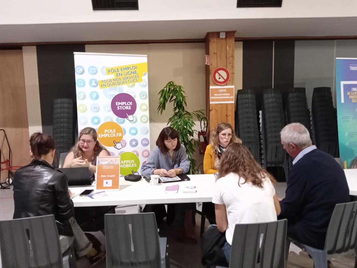 Forum de la création et reprise d'entreprise c'est aujourd'hui à <a href="/VilleLaBaule/">Ville de La Baule-Escoublac</a> #OnEstLaPourVous #AvecPoleEmploi en partenariat avec #CapAtlantique l'Agglo @Ch_Delorme <a href="/GwenaelleMP/">Gwenaelle Maillard</a> <a href="/BodetAurelie/">Bodet Aurélie</a>