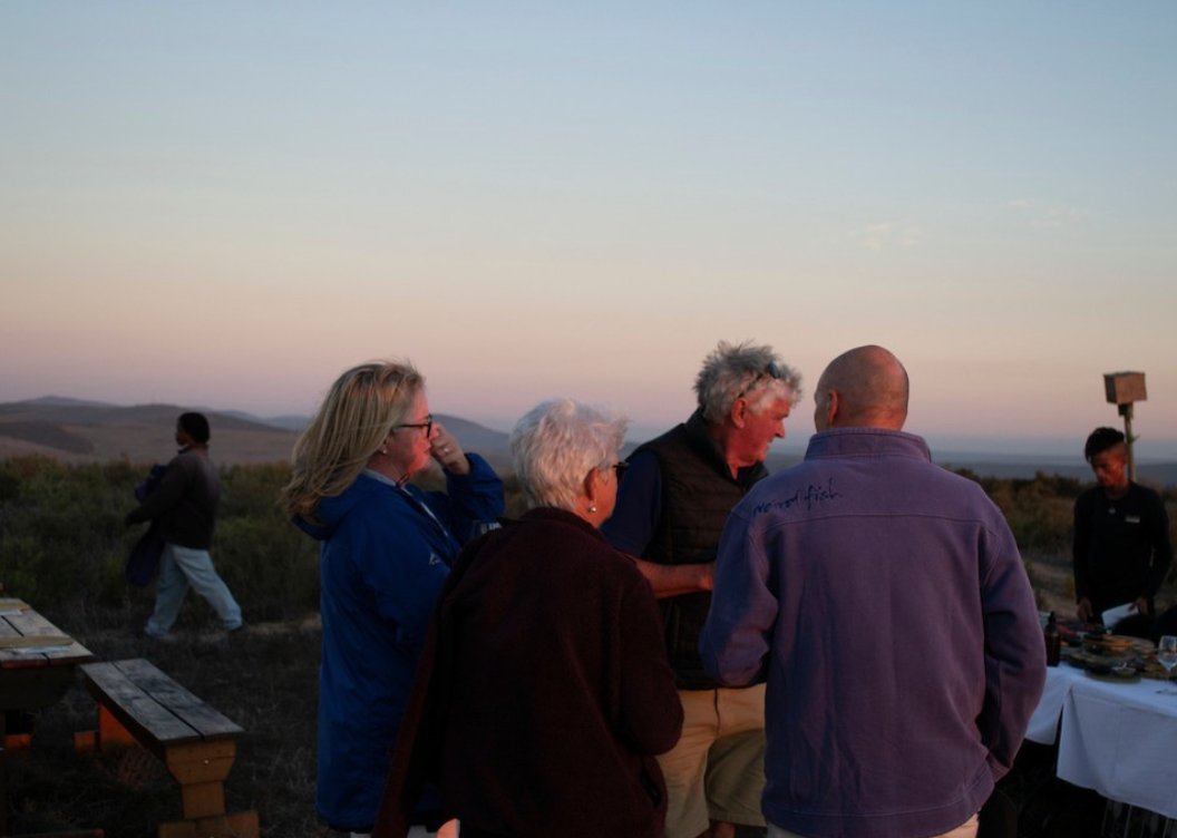 WestCoastFossil's tweet photo. Love local, #Discovertwc Have you visited @khwattu? Enjoy a sunrise tour or a moonrise tour, enjoy local cuisine, and experience the #Weskus.
#WCFP #WestCoastFossilPark #Paleontology #WestCoastTourism #SouthAfricanFossils #FossilPark #DiscoverHistory #Langebaan https://t.co/0yzAS12mMe