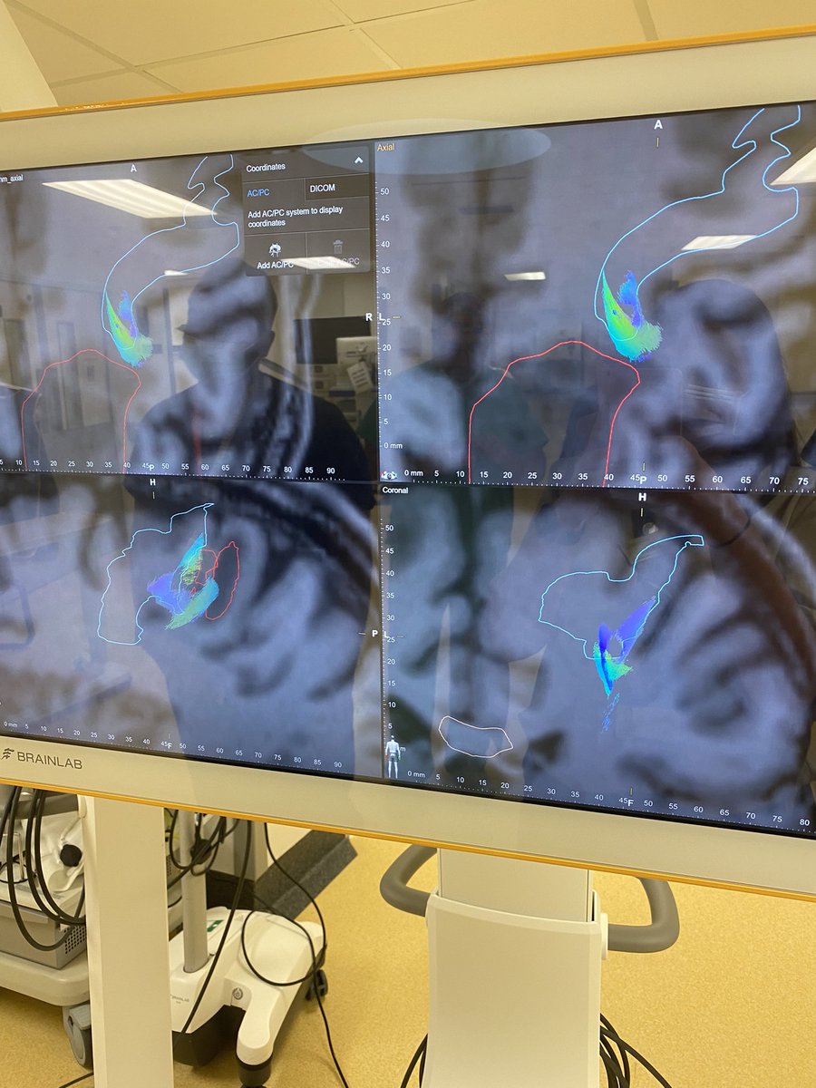 laura jones tweet media