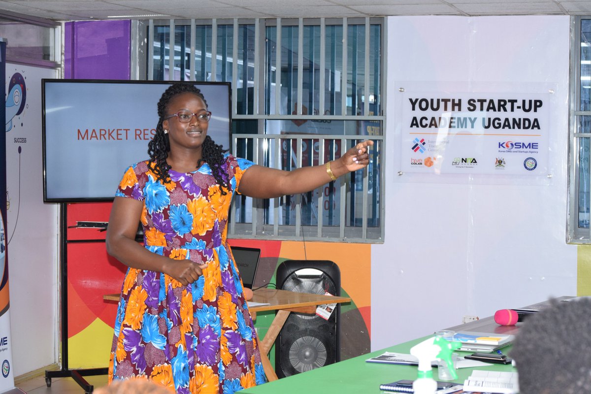 hivecolab's tweet photo. @CarolMugide from Hive Colab: "Marketing Research is different from Market Research. Marketing Research is the mother of Market Research. When coming up with a business or service, make sure it meets someone's needs."
#YSAU2022 https://t.co/V1dFmt8S7q