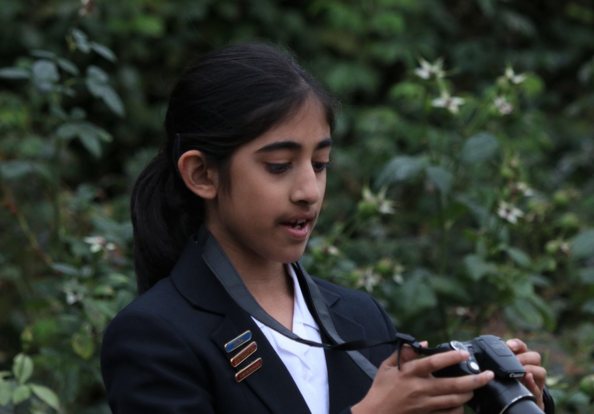BromsPrep's tweet photo. Editing, experimenting and working together in Prep Photography Club. 

#BromsPhotoClub #BromsClubs #BromsActivities #SchoolActivities https://t.co/FNJ1QuKnEf