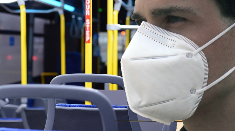 EUSchwerbehind1's tweet photo. Virologe Streeck stellt Isolationsregeln und Maskenpflicht in Frage / #Behinderung #Inklusion #Deutschland #Hilfe #News #Berlin #Newsroom #Steeck #Maskenpflicht #Corona #Coronavirus https://t.co/Xm9oGYTRWk https://t.co/g1dyrenVeQ