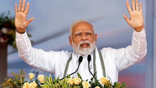 DDNewsGujarati's tweet photo. 🔹વડાપ્રધાન @narendramodi  હસ્તે જામનગરમાં #SAUNI યોજનાના બીજા અને ત્રીજા તબક્કાનું લોકાર્પણ કરશે

🔹રાજ્યના જામનગર, રાજકોટ, દેવભૂમિ દ્વારકા અને પોરબંદર જિલ્લાઓમાં નર્મદાના પાણી પહોંચશે

@PMOIndia #Jamnagar https://t.co/IruqZ7haLo