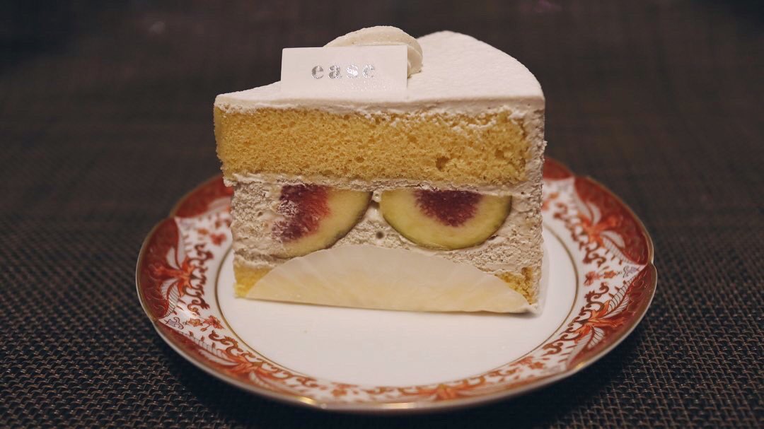 raqueiiiii's tweet photo. お三時
DARJEELING 2021 オータムナル タルボ農園 DJ-696 クローナルティッピー FTGFOP1
ease シャインマスカットのムースリーヌ いちじくのショートケーキ
ダージリン、今日は香りよく淹れることができました。
#ease #dargeeling #茶好連 https://t.co/HoJL4bWcAG