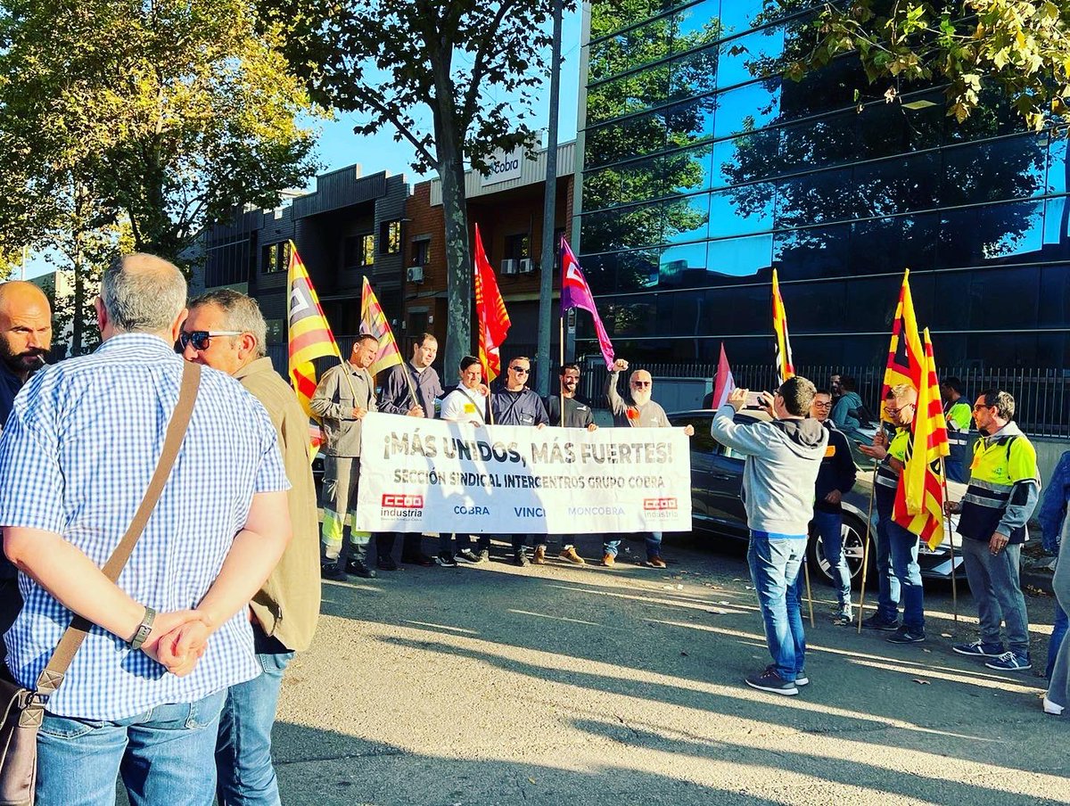 SecSindical #CCOO Louis Vuitton B2 tweet media