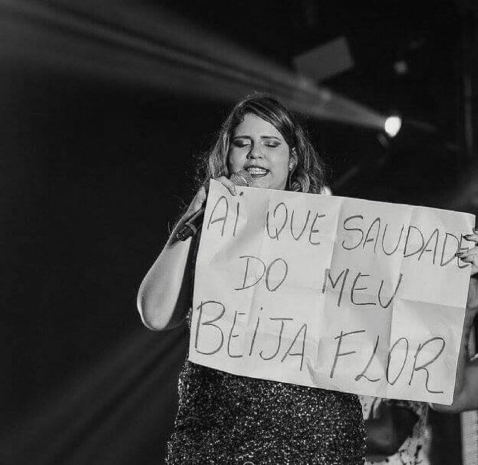 onze meses da maior saudade que já senti em toda minha vida. ainda dói como se fosse agora, marilia.