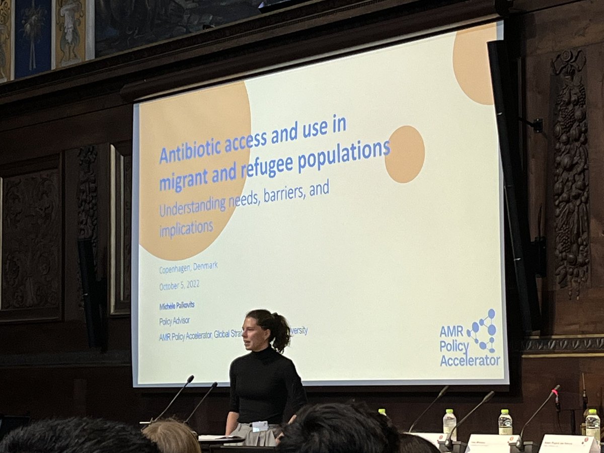 Speaker <a href="/m_palkovits/">Michele Palkovits</a> from <a href="/gstrategylab/">Global Strategy Lab</a> at <a href="/YorkUniversity/">York University</a> presented great work she led for <a href="/WHO/">World Health Organization (WHO)</a> on antibiotic access and use in migrant and refugee populations. Initial findings published here: who.int/news/item/19-0…
