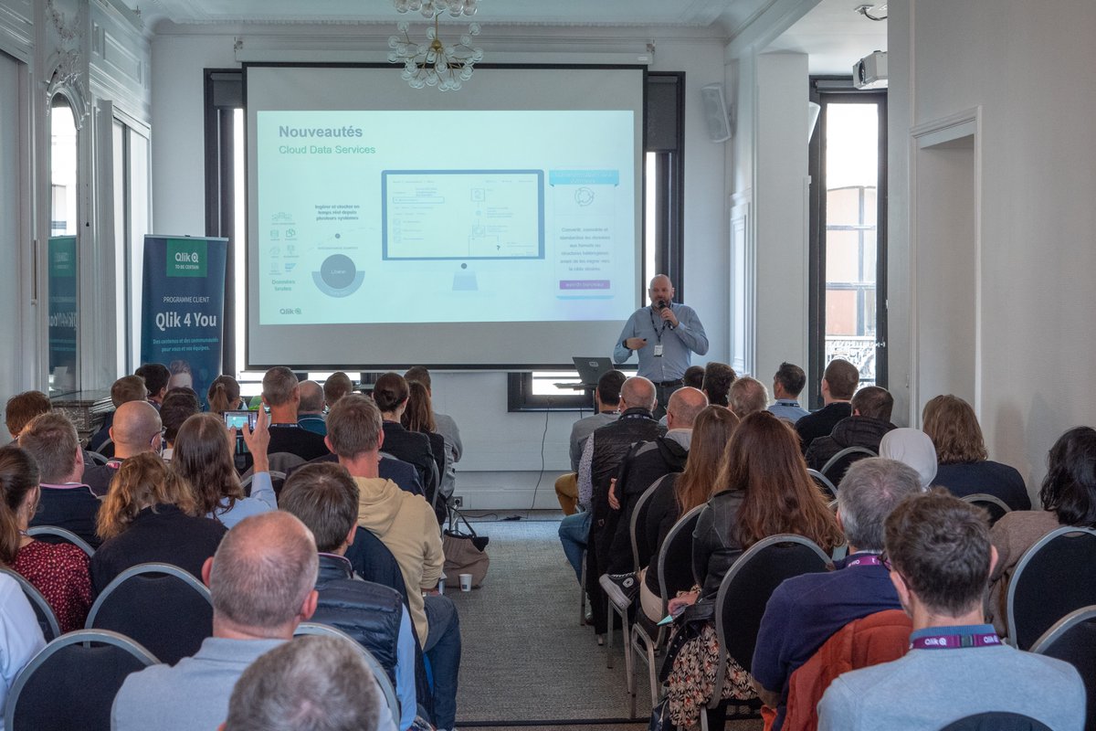 acssi_data's tweet photo. On revient en images sur l'évènement de ce matin ! 📷
L'étape du Qlik World Tour à Lille !📍
Le retour de notre client LOG'S sur #QlikSense avec Guillaume, les nouveautés Qlik SaaS et bien plus ! https://t.co/5q2v0RH9rA