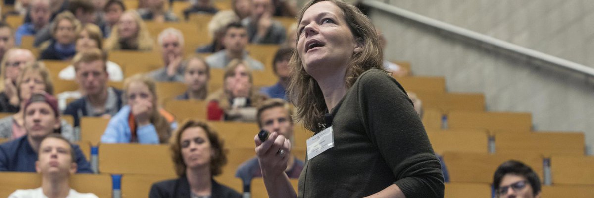 World Teachers' Day. Time to express extra appreciation to all our teachers: crucial and inspiring role in transferring and developing knowledge! I'm proud of our University Teacher Training Programs. Our students are trained to help scholars discover and develop their talents.