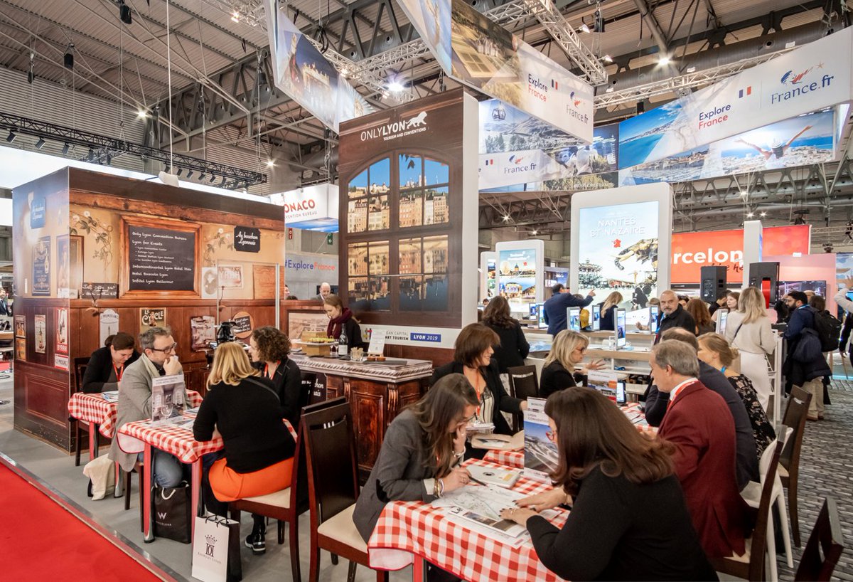 France_CVB's tweet photo. This year, on #IBTMworld our gastronomic's sponsor is Lyon destination. During 28/11 and 29/11, meet our 4 Lyon's exhibitors : #OnlyLyon, #LyonForEvents, #RadissonHotelGroup, #IntercontinentalLyonHotel. #ChooseFrance #ExploreFrance #MICE https://t.co/wgYp5oxxTo