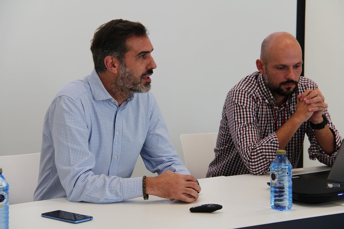 Gradiant's tweet photo. Presentamos junto a @councilbox la alianza #GICTEL. Una nueva #UMI para garantizar la #ciberseguridad en videoconferencias y trámites #online con la administración pública, así como en fortalecer las innovaciones contra el #fraude de identidad @axenciaGAIN #FederGalicia #DemoWeek https://t.co/2x7q65w5X3