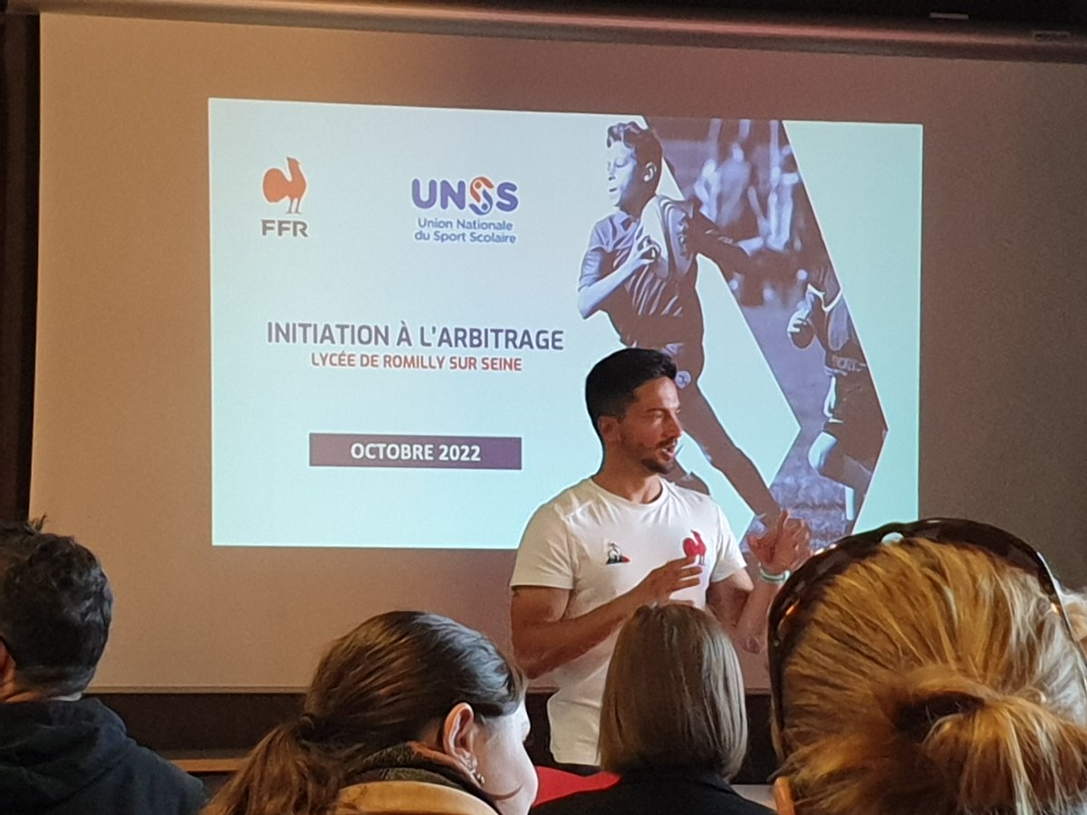 Formation jeune arbitre en rugby au lycée J Curie de Romilly sur seine <a href="/unssaube/">Unss aube</a> avec Jeremy Rozier, arbitre du top 14.
Merci au lycée d'avoir mis en place ce moment. 
<a href="/AubeDepartement/">Département de l'Aube</a> <a href="/CdosAube/">CDOS Aube</a>