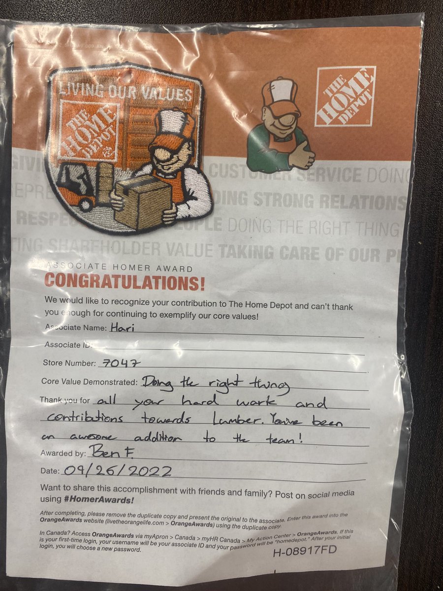 HariKJ1's tweet photo. You thrive where you are appreciated. #TheHomeDepot is the best place to work. Thank you very much to home depot for recognizing my hard work. A big shout out to my awesome boss Benjamin F, for his support and encouragement. #Homerawards #WeAreHomeDepot https://t.co/xTdea240V0