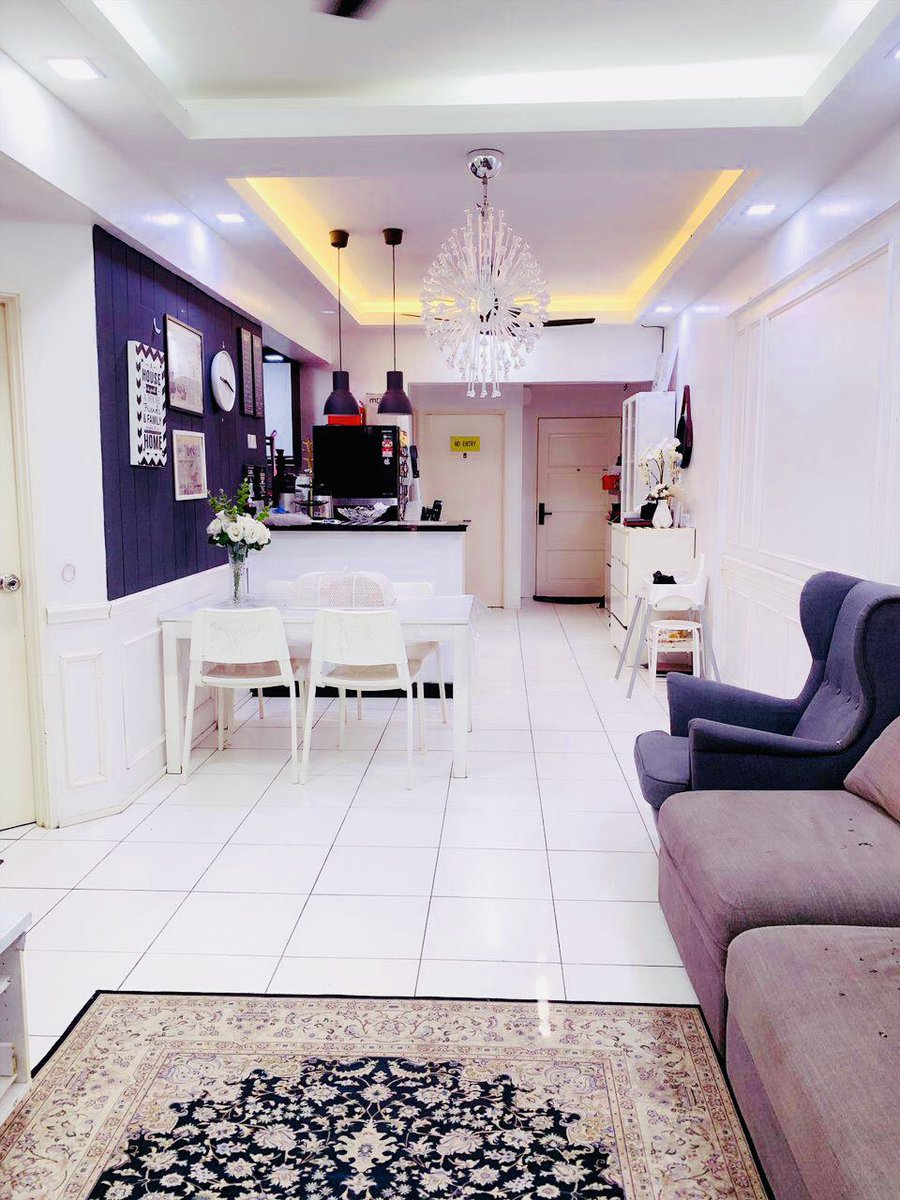 ArdinAzahari's tweet photo. Owner : Sy nk jual smua sekali dgn barang2. Harga InsyaAllah boleh kautim lg tu. Kita buat mudah2 aje. Sy nk jual pn sbb nk upgrade duduk landed plk. Ank2 dh besar smua. 
beli . Tema Black n White 🖤🤍 https://t.co/PyYKNMmq35