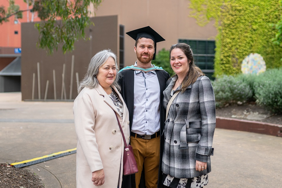 Monash Engineering tweet media