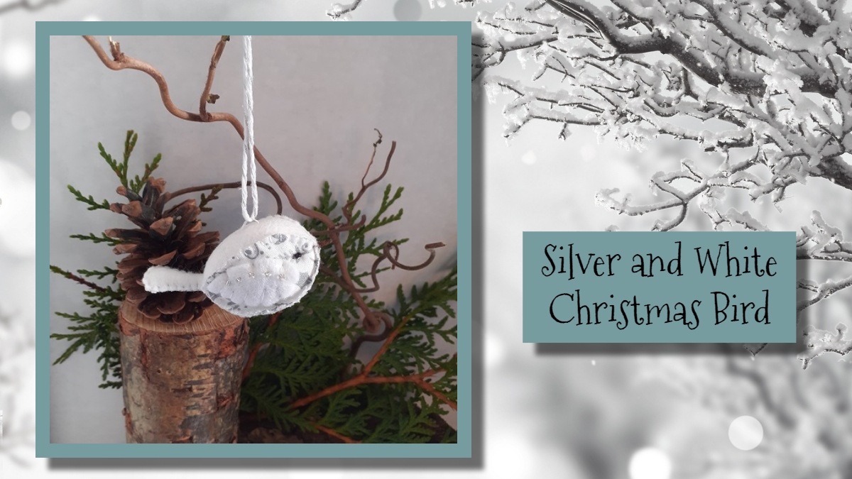 Good morning #EarlyBiz Here is my White and Silver festive bird to brighten up a very wet, dark morning. You can find one in my corner of @BritishCrafting thebritishcrafthouse.co.uk/product/white-… #tbchartisans #shopindie #festivevibes