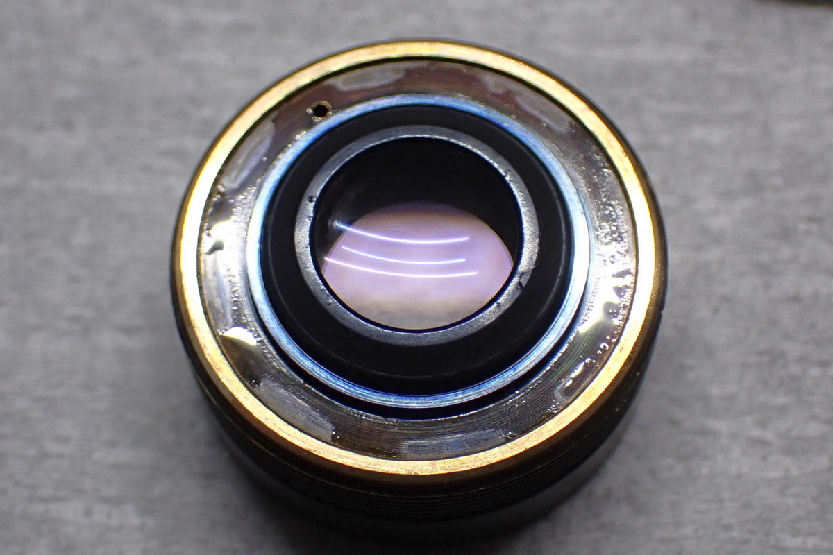 がたぱしゃ on Twitter "次はズマロン35mm/f3.5（M）のOHをしていますが、レンズを外したらレンズがオイルでベトベトです