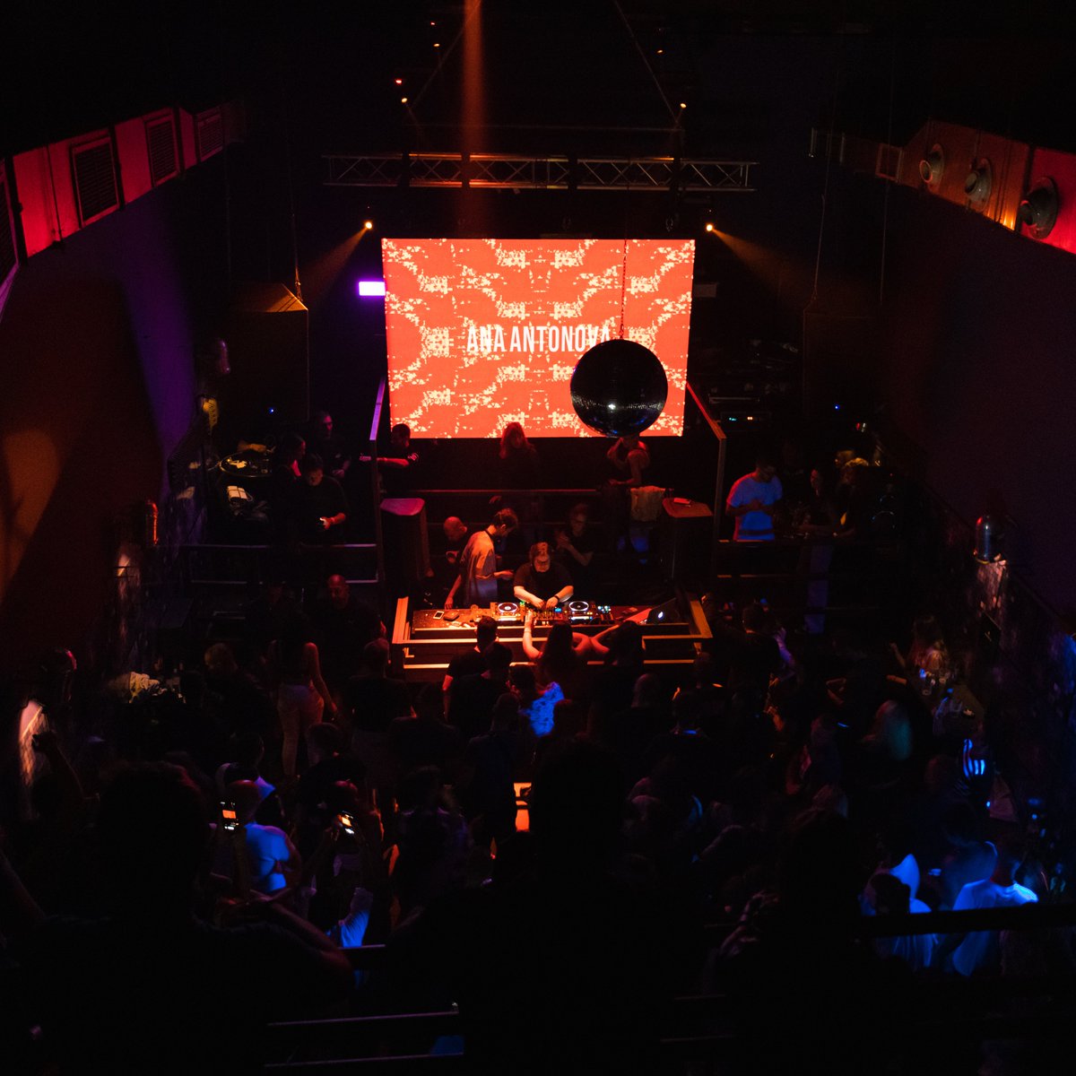 This gig was something different! The energy in the club was amazing, being surrounded with friends and crowd who enjoyed every single beat. Thank you Crkva Club for having me! #edm #electronicmusic #techno #clubbing #rave #housemusic4life