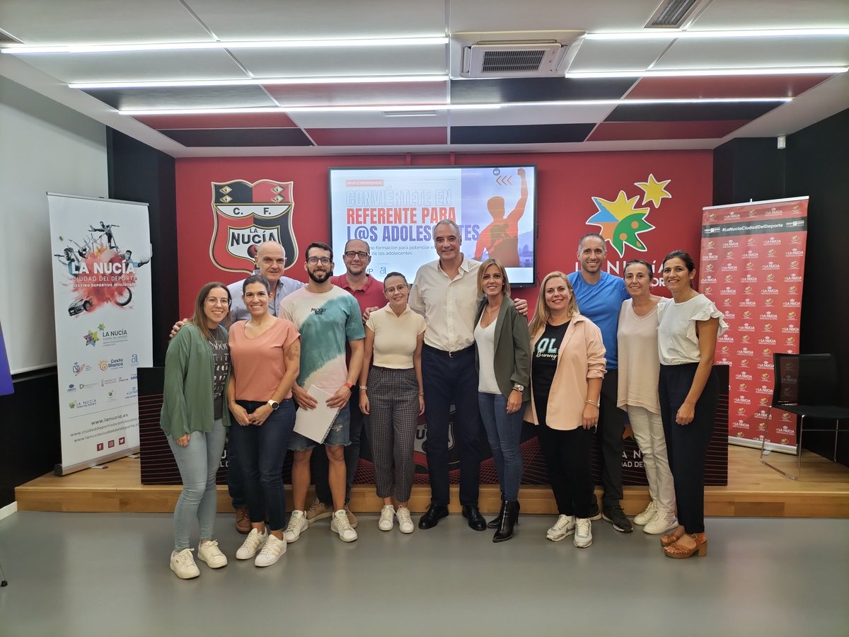 HuechMoka's tweet photo. Acaba la primera sesión #MVPMINDSET @dipuAlicante @mvp_institute en @LaNuciaES @CDCamiloCano #LaNuciaCiudaddelDeporte Satisfechos, muy satisfechos, reconociendo e identificando #fortalezas personales #talentos @Gallup ¡Continuamos! https://t.co/3SktYbcgjl