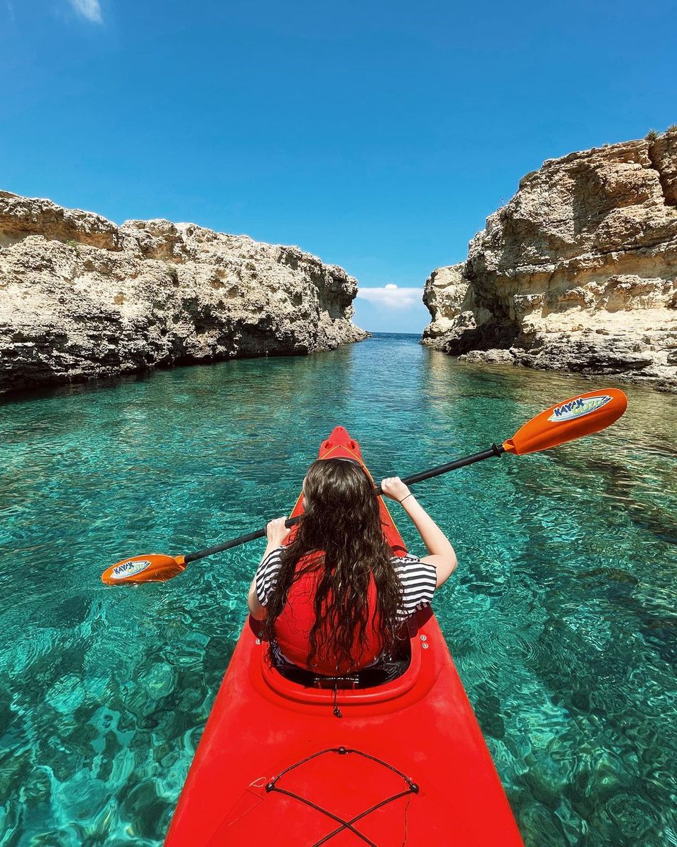 If you feel like trying out an adventure when in Gozo, kayaking is one of the many options! 🌊 Photo 📸: gagrebeca on instagram.com/p/Chu2Ljor_KN To learn more about Gozo, visit: visitgozo.com #Gozo #Malta #VisitGozo #Travel #Kayak #Sea