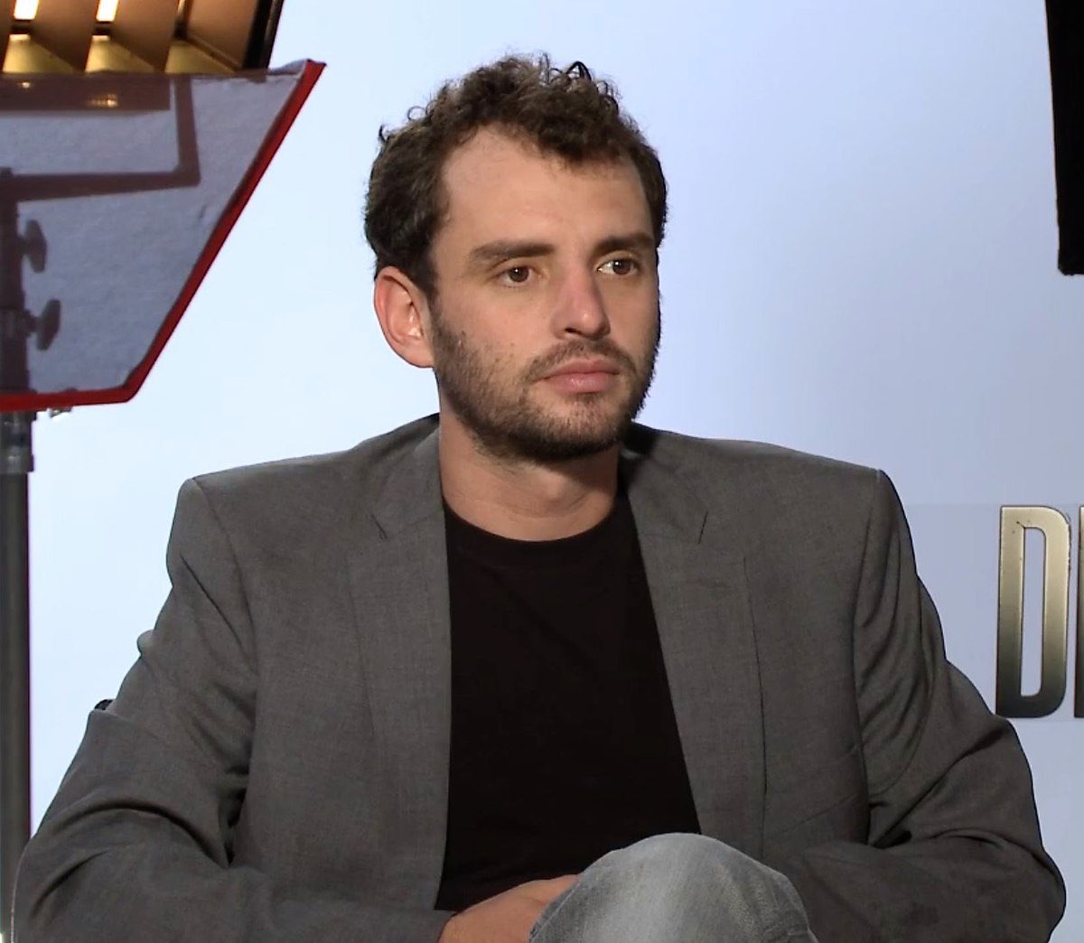 Steven LES DOSSIERS GEEK on Twitter 