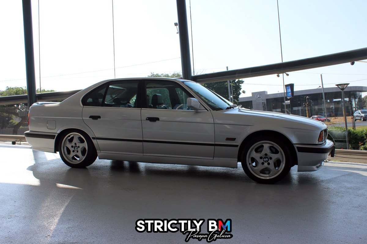 StrictlybmP's tweet photo. 1990 -1993 BMW E34 M5 SA Spec
https://t.co/fjmwprgZUc
https://t.co/wydQeDR01Z
📸 Shots by @Lendl325 Team Strictly BM
#bmw #bmwclassic #e34 #m5 #s38b36 #s38 #bmwmpower #bmwm #throwingstars #turbines #e34m #sjangalala #bmwe34 #bmwe34m5 #southafrica #strictlybm_pasopaguluva https://t.co/DLMXi5P9Gy
