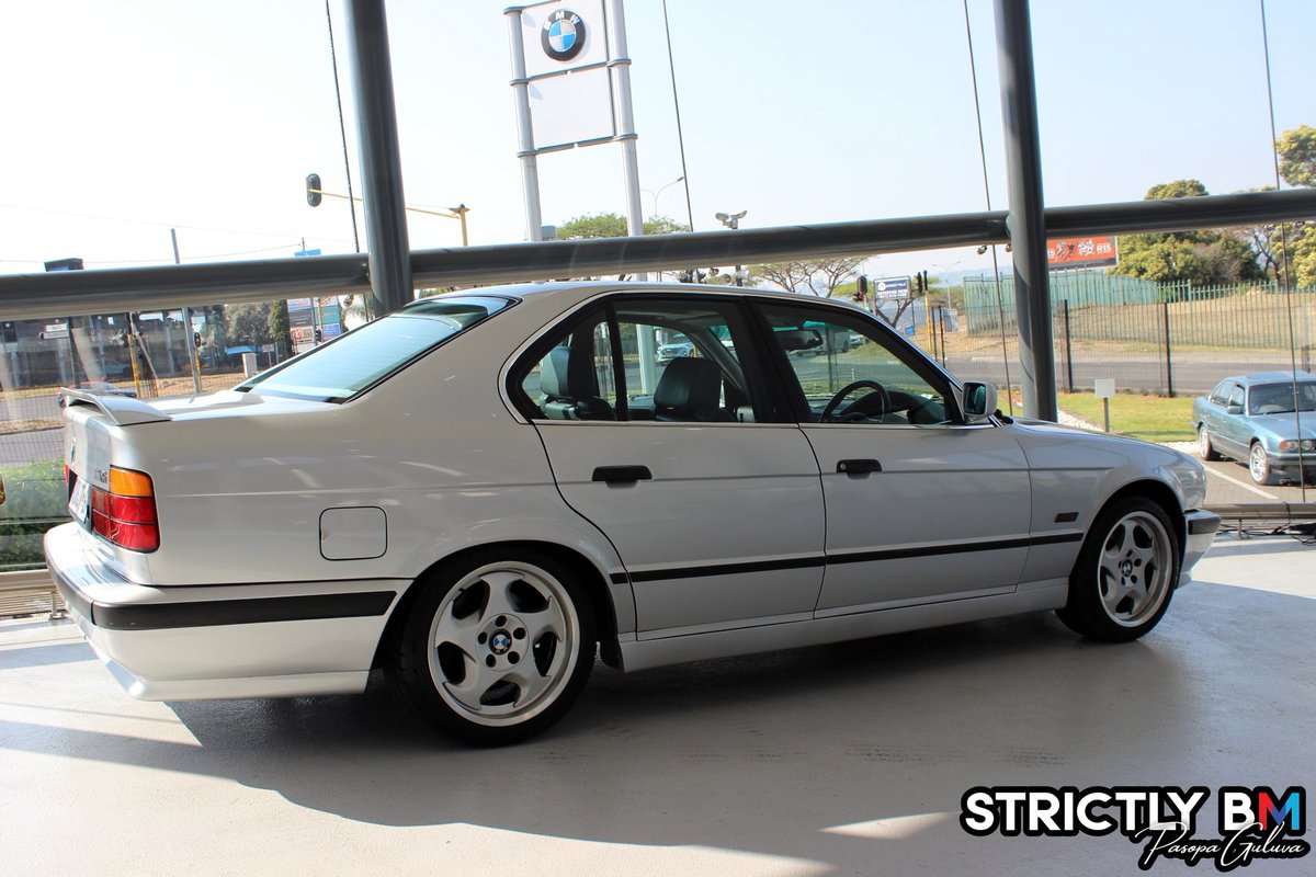 StrictlybmP's tweet photo. 1990 -1993 BMW E34 M5 SA Spec
https://t.co/fjmwprgZUc
https://t.co/wydQeDR01Z
📸 Shots by @Lendl325 Team Strictly BM
#bmw #bmwclassic #e34 #m5 #s38b36 #s38 #bmwmpower #bmwm #throwingstars #turbines #e34m #sjangalala #bmwe34 #bmwe34m5 #southafrica #strictlybm_pasopaguluva https://t.co/DLMXi5P9Gy
