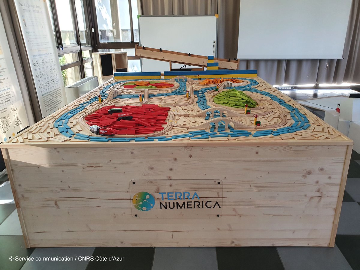 Terra_Numerica's tweet photo. Village des sciences du numérique ce dimanche 9 @ValbonneSA @Sophia50ans @CASAOfficiel
Inauguration et ouverture à 10 heures (sans réservation)
@fds_sud #FDS2022

https://t.co/CEwHPfu8ut

@CNRS_DR20 @inria_sophia @Univ_CotedAzur @Laboratoire_I3S @AcademieNice @DranePaca @UCAcsti https://t.co/98LnhHfSUL