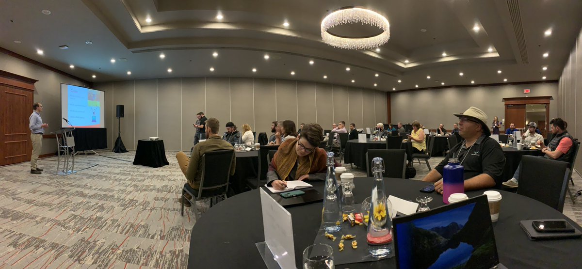 agsciencemom's tweet photo. 🇨🇦What do drones, poutine, and the Okanagan, B.C. Have to do with each other? The annual RPAAS conference!#rpaas #drones #agriculture @HSE_UAV @USDA @strongfieldenv @drone_spray @TeeJetTech @FAANews @AggieTurf @WilgerInc @StrawTurf @EPA @Transport_gc https://t.co/GYwJTWVqiL