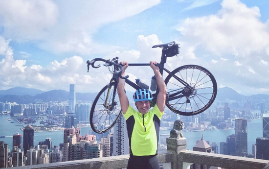 Liveloglobal's tweet photo. Road Bike Rental Hong Kong

Hong Kong's east meets west culture has the serious road cycling scene. And then there is the rides - the back of the Island and the new territories are home to some specular roads. 

Learn more here: https://t.co/fczXS7lJ1u 

#roadbikerental https://t.co/l6CijnaYQJ