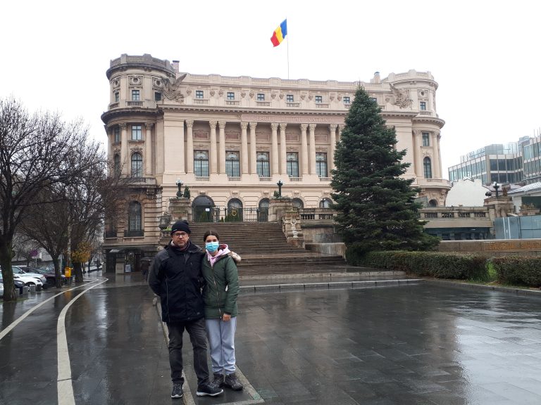 datilsandtours's tweet photo. Qué ver en #Bucarest, la capital de #Rumanía que renace de sus cenizas. https://t.co/SDtZUAPhwk #Bucaresti #Romania https://t.co/5zEQjvoki2