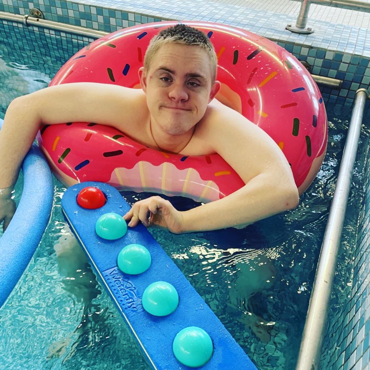 DcStudies's tweet photo. Monty working on his shape and patterns during his Skills in Water session. 

Our learners love learning outside of the classroom. 

#learningforlife #wellbeing #skillsinwater #gettingmyselfreadyforwork #wearederwen https://t.co/fdveqcXfja