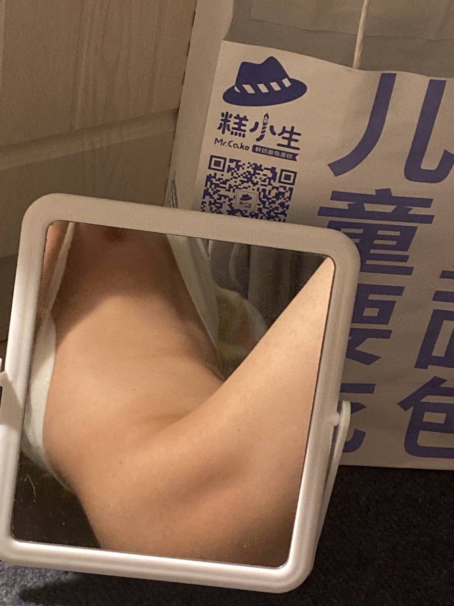R17ff's tweet photo. 😵 https://t.co/bG2SmAc9mY