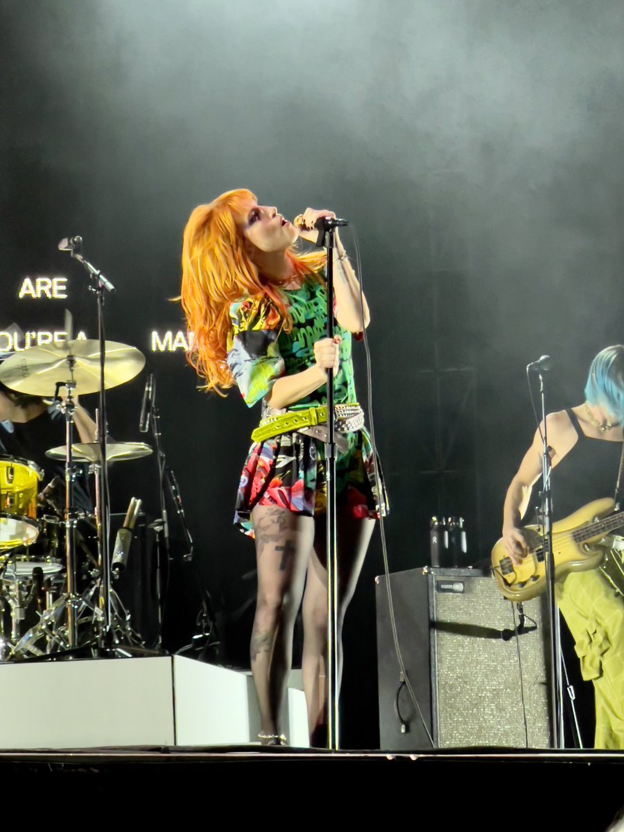 mars_adventures's tweet photo. Paramore in Utah ✨
#Paramore #paramoretour #paramoreutah #ThisIsWhy https://t.co/JJH6sf9WJi
